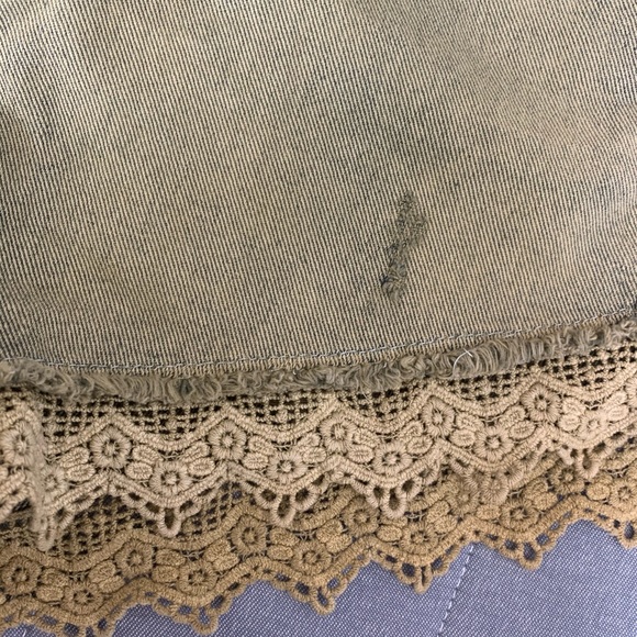 Free People Distressed Demin Lace - Picture 2 of 7